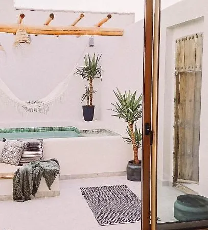 With Private Pool Apartament *