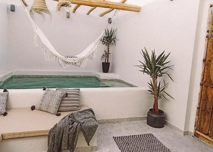 Apartmán With Private Pool