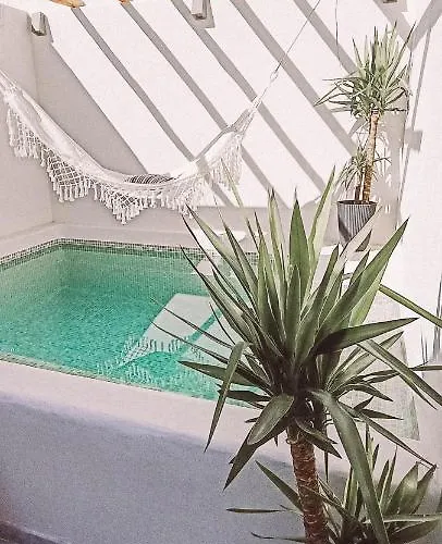 With Private Pool Appartement *