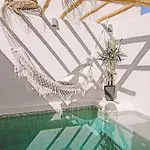 With Private Pool 公寓 龙达
