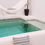公寓 With Private Pool *
